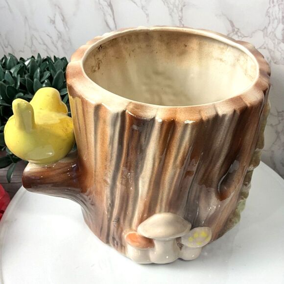 Vintage ceramic planter forest theme mushrooms birds textured tree stump so cute - Picture 3 of 7